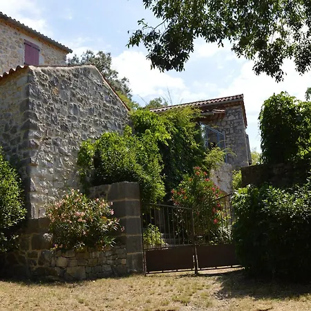 Hilltop Hideaway Near